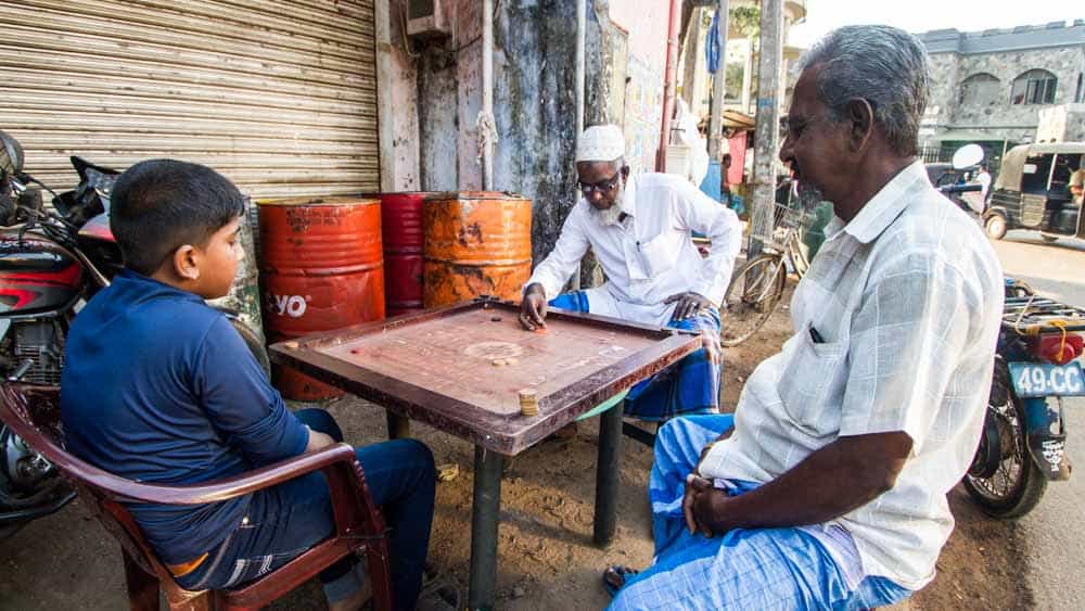 kalpitiya street life