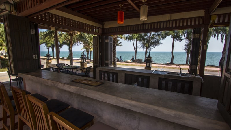 palm beach hotel pranburi seaview