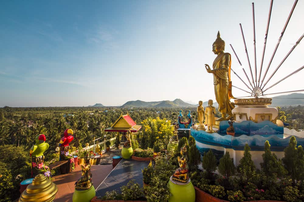 wat k khao noi temple pak nam pran