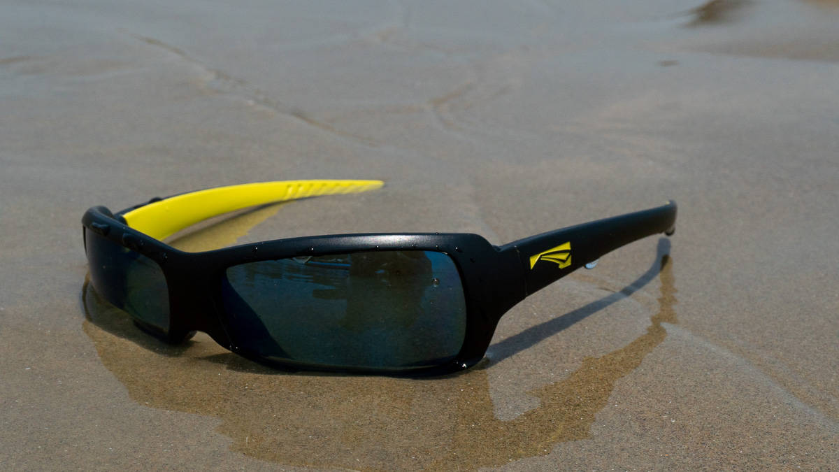 beste schwimmende Sonnenbrille für den Strand