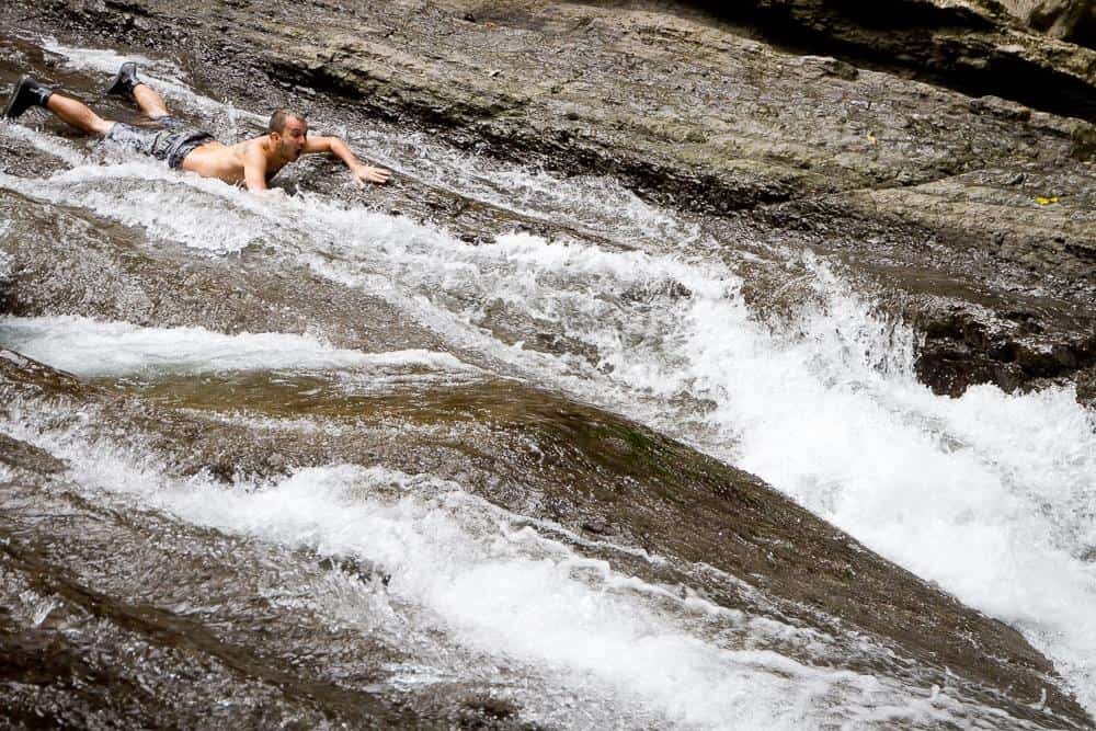 le traçage des rivières à Taiwan