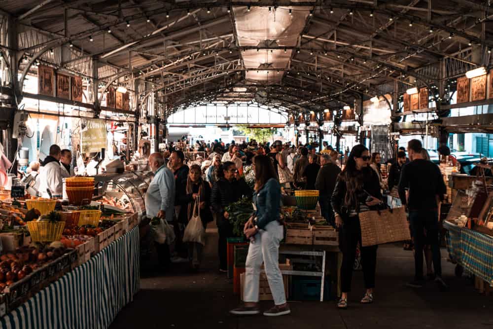 provencaalse markt in antibes, frankrijk