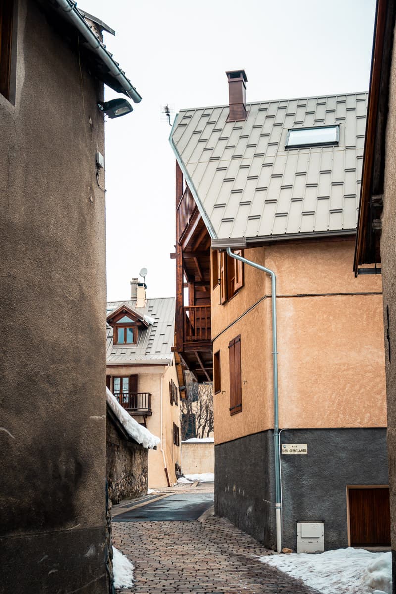 the winding alleys and old architecture of le monetier-les-bains