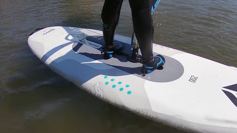 windsurfing-board-review.