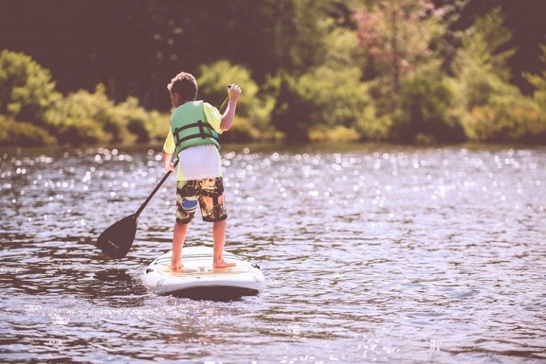 how to buy a paddle board