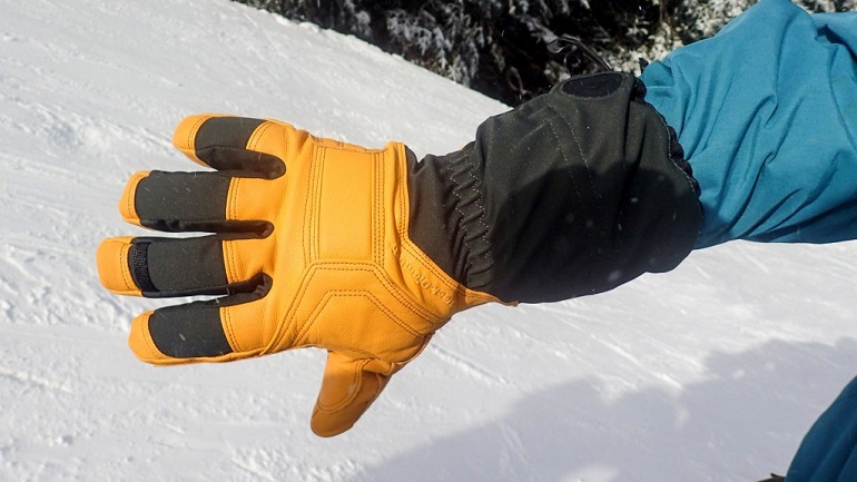 top snowboard gloves