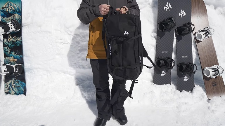 best snowboard backpacks