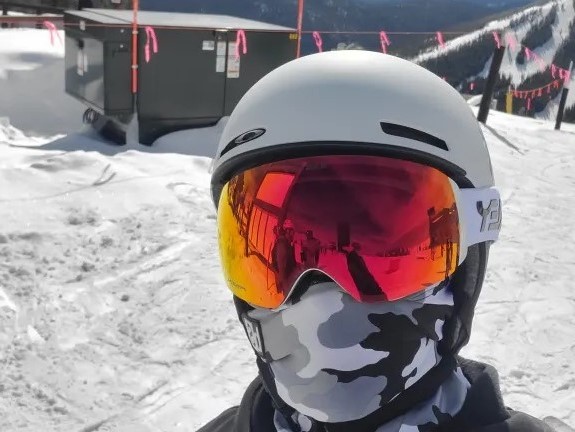 Snowboard-Helm