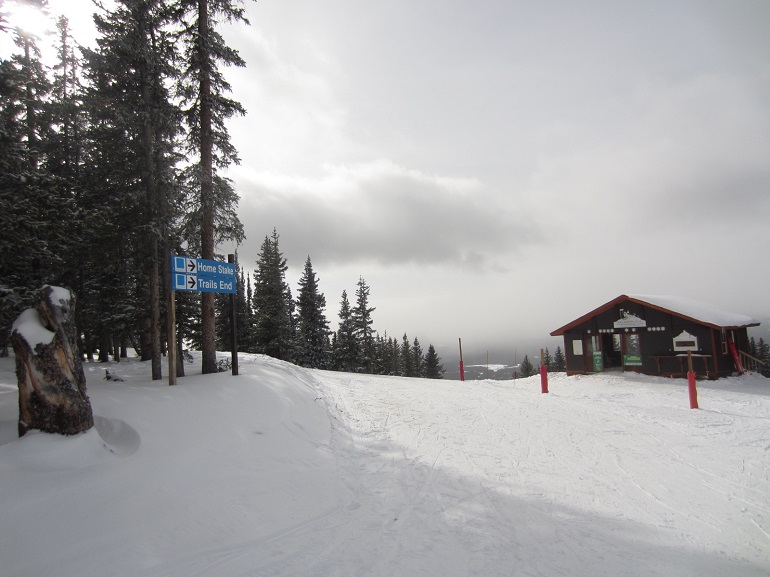 Wie viel kostet Snowboarden?