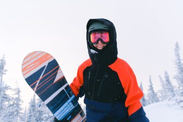 what to wear when snowboarding