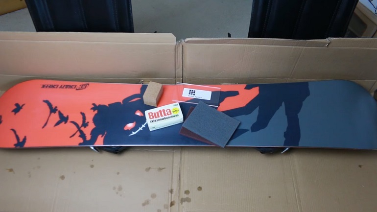 How To Wax A Snowboard Without An Iron All You Need To Know