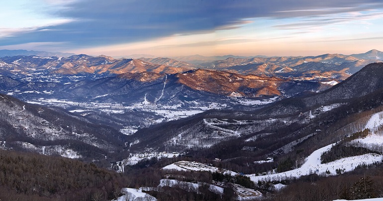 best ski resorts north carolina