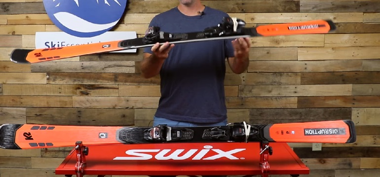 carving skis