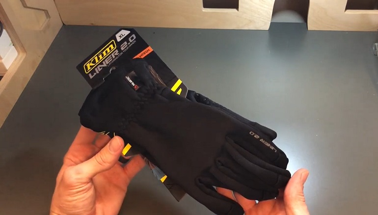 best snowmobile gloves