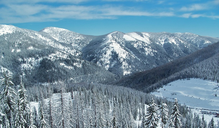 best skiing in idaho