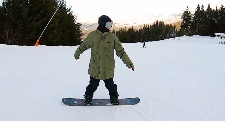 wie man beim Snowboarden anhält