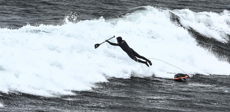 does paddle boarding burn calories
