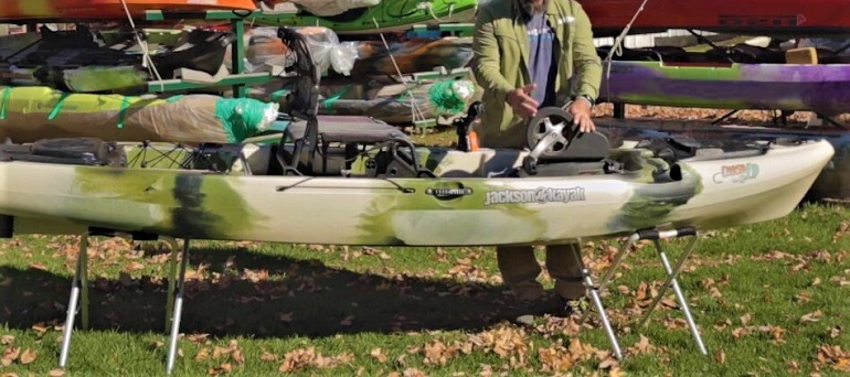 pêcheur en kayak