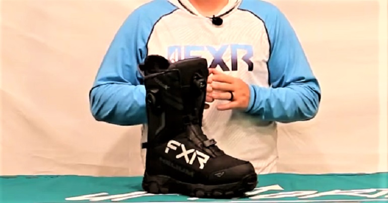 best snowmobile boots