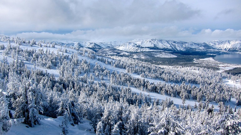 best skiing in california