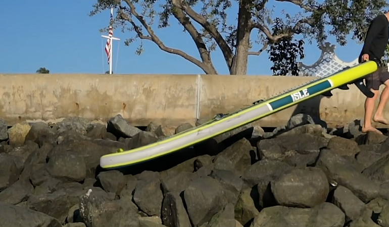 inflatable paddle board