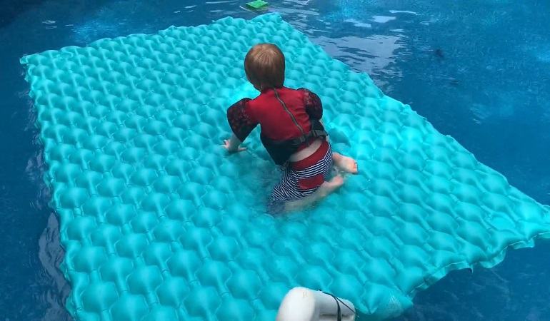 floating water pad