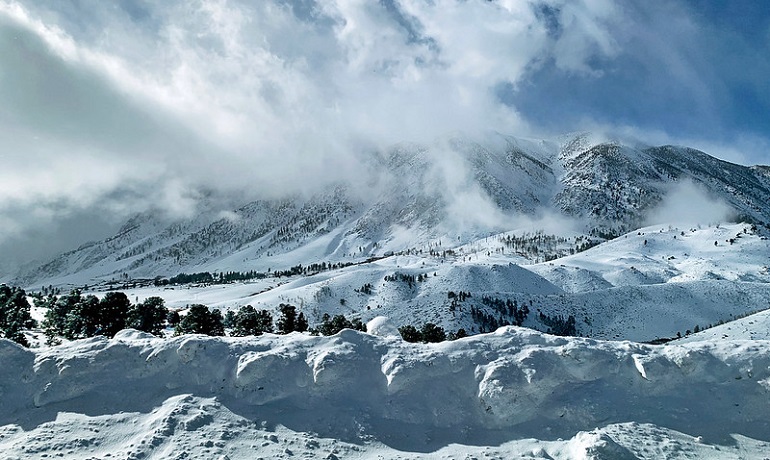 wo man in Kalifornien Ski fahren kann