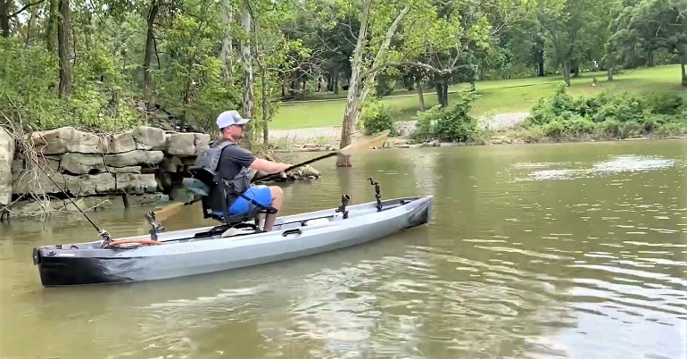 kayak with dog seat