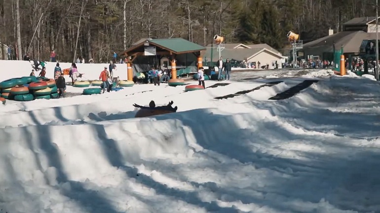 skiing in tennessee