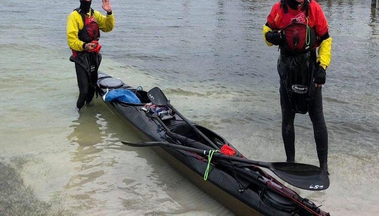 Schwimmwesten für Paddelboarding