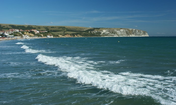 square waves in ocean