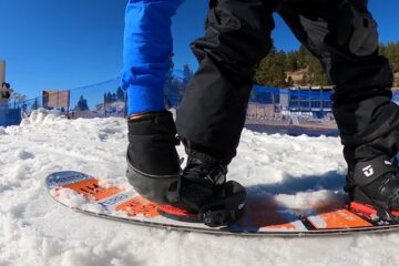 hoe maak je snowboardschoenen los