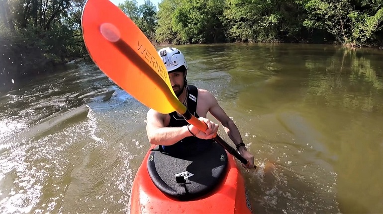 beginning kayakers