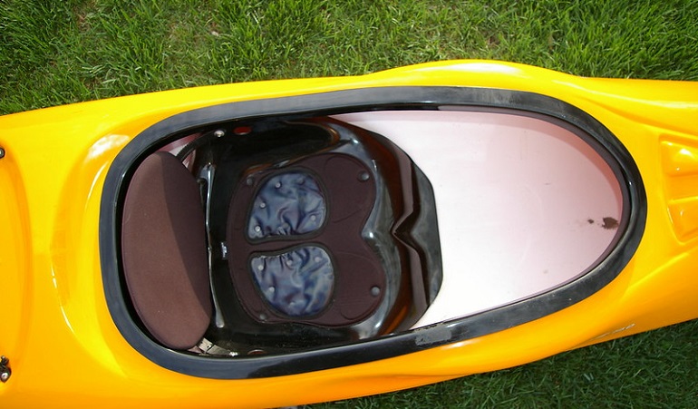 sit on kayak vs sit in kayak
