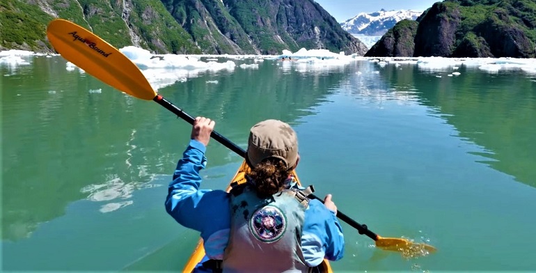 kayak contre canoë