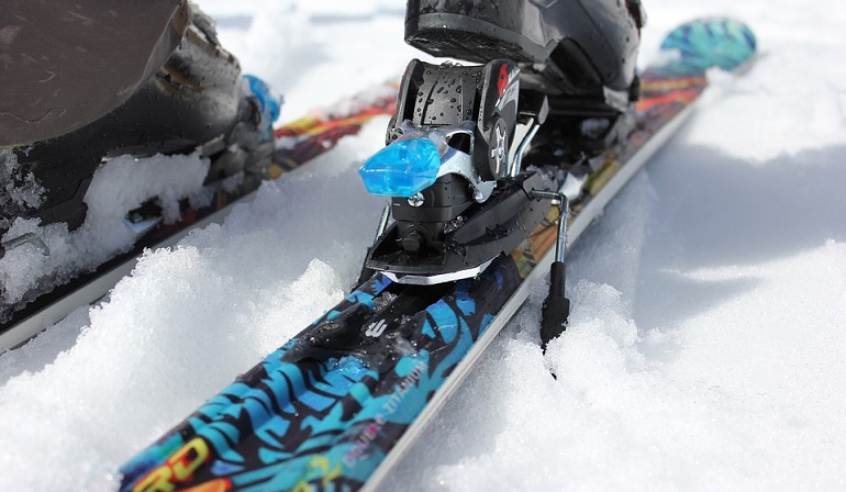 les choses qui ont à voir avec le ski