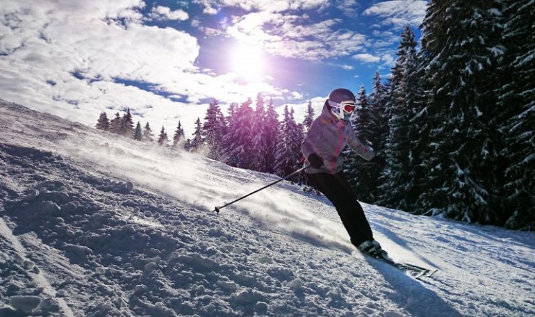 waarom zijn skistokken gebogen