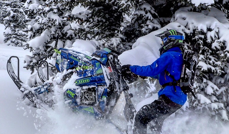 gemiddeld gewicht van een sneeuwscooter