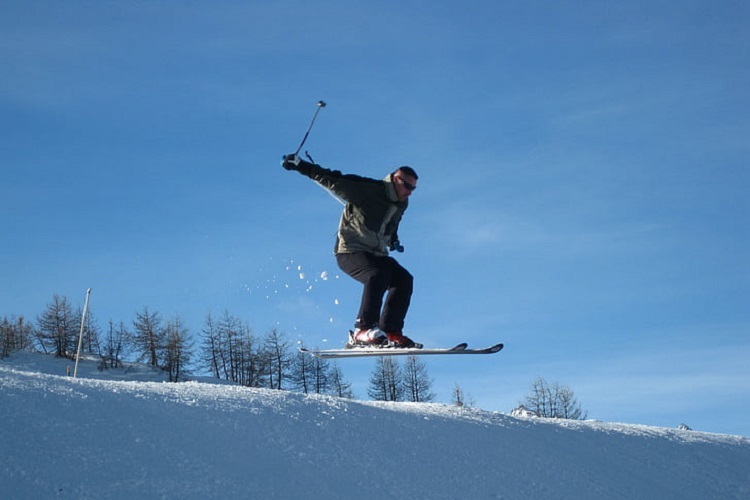 skiing tricks