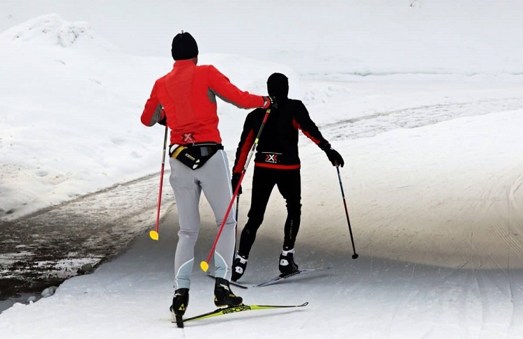 exercice de sauts à ski