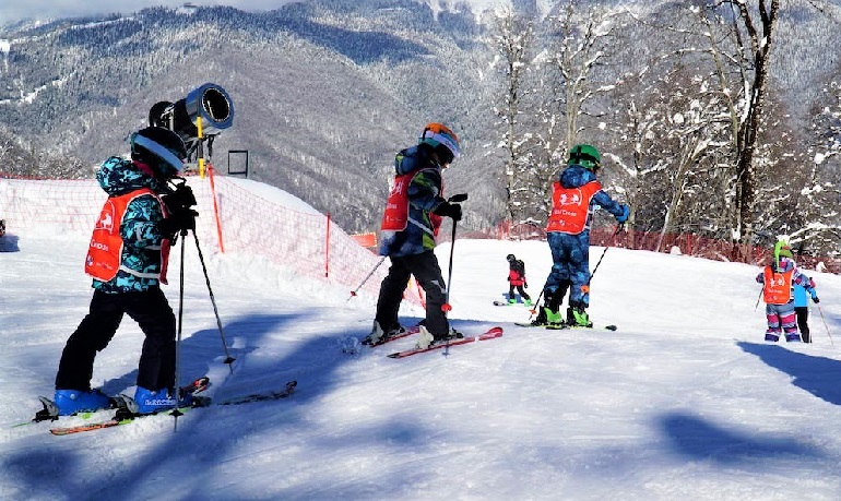 Skifahren für Kleinkinder