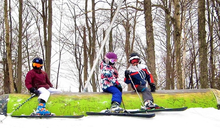 comment apprendre à quelqu'un à skier