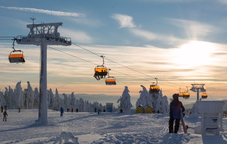 Wie viel kostet der Bau eines Skilifts?