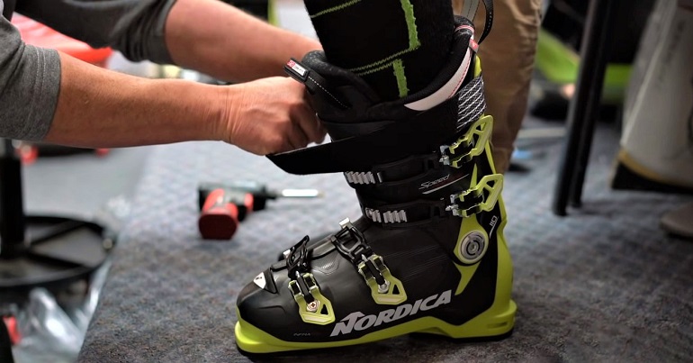 how to tell if ski boots are too stiff